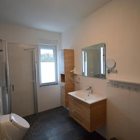 Apartment Pfeil Nieder-Werbe