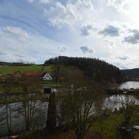 Pfeil * Nieder-Werbe