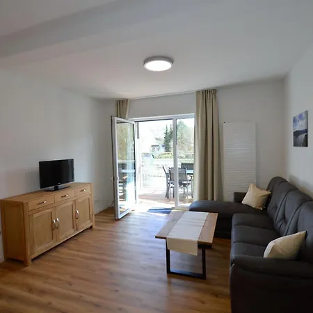 Pfeil *