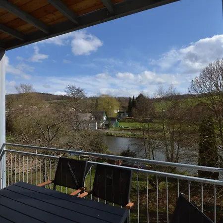 Pfeil Apartamento Nieder-Werbe